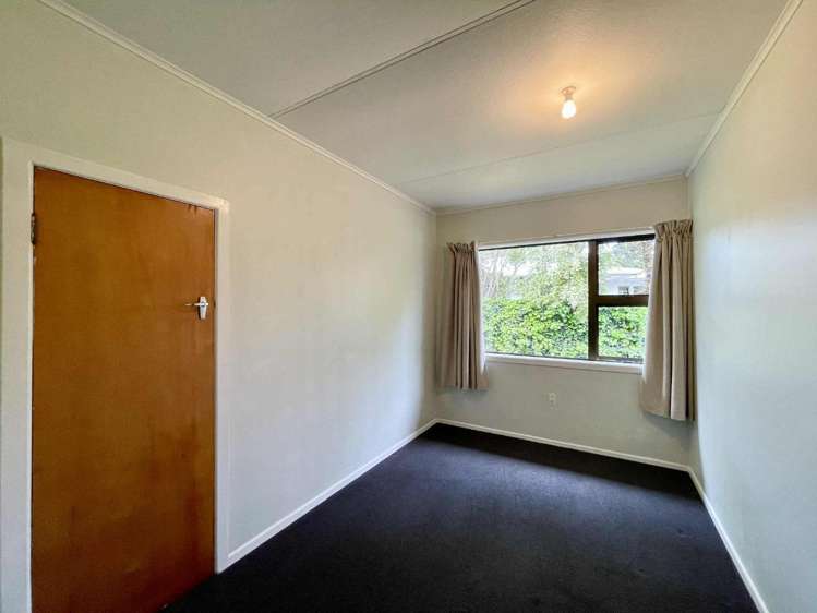 15 Beaumont Crescent 2157_13