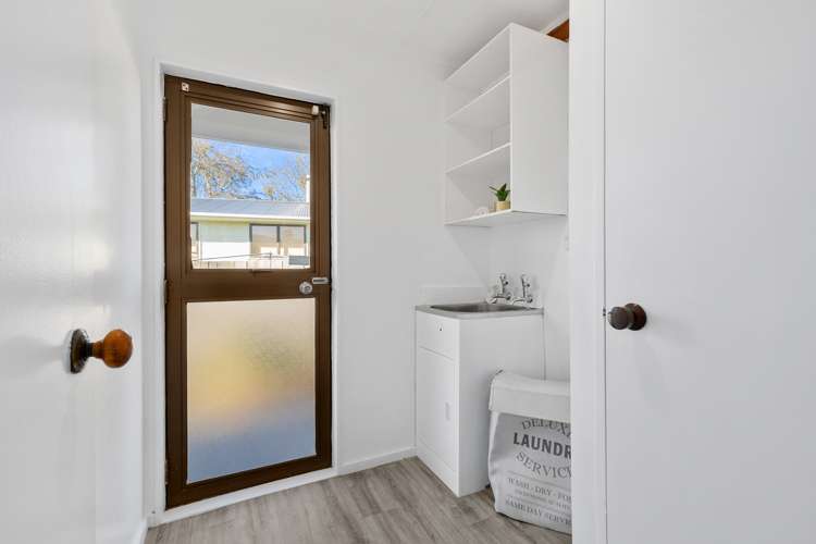 22b Aileen Place Nawton_10