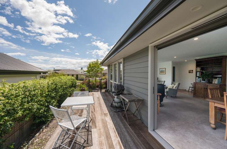 6 Langdale Drive Richmond_14