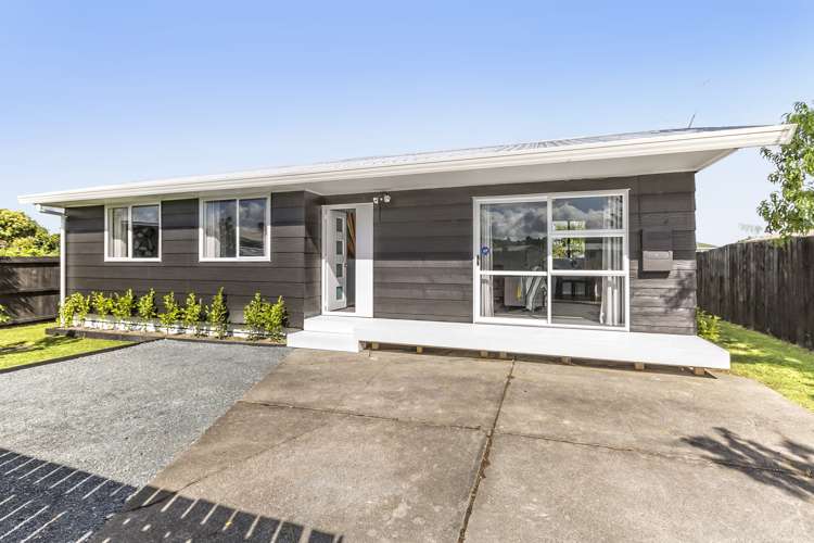 2/37 President Avenue Papakura_3