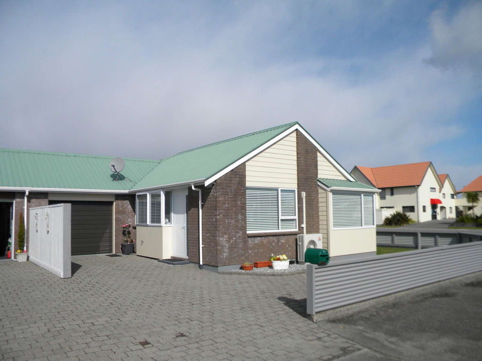 70 Fitzherbert Street Hokitika_0