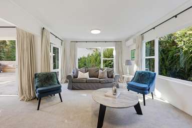 2/120 Orakei Road_3