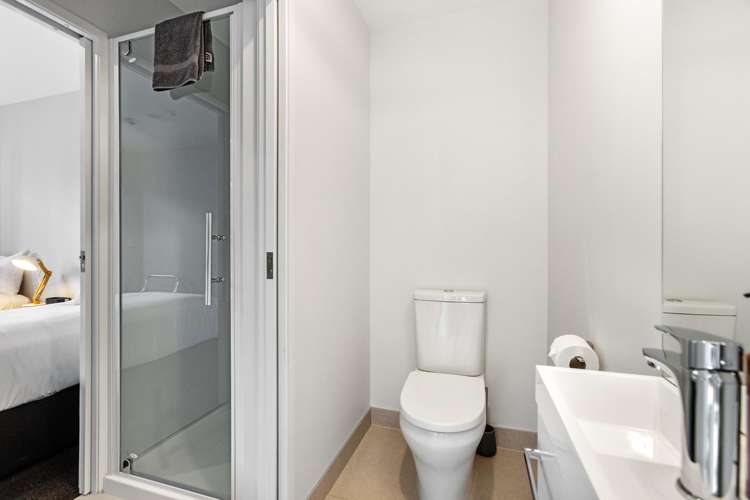 12 Daytona Avenue Cromwell_9