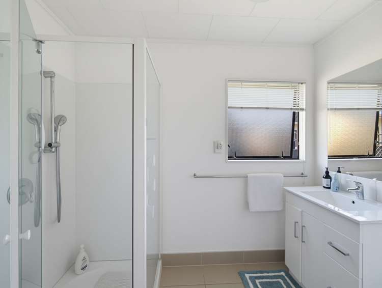 24 Usherwood Crescent Akina_9