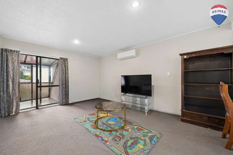 39 Thurleigh Grove Karori_15