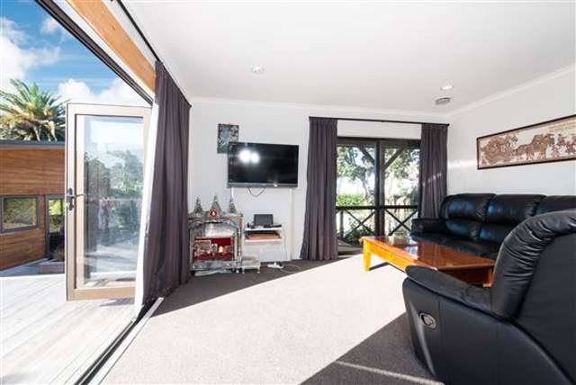 456a West Coast Road Glen Eden_4