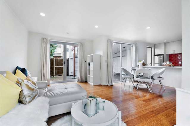 35/3 Wagener Place Mount Albert_1