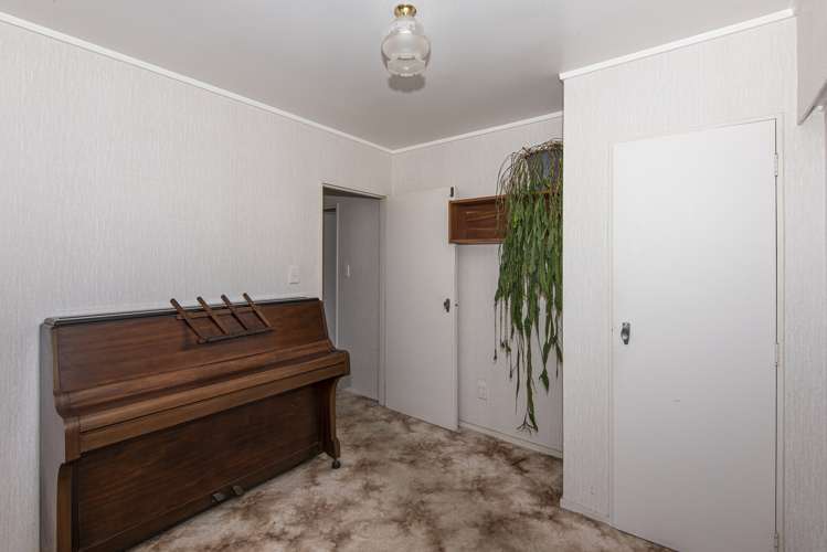 53 West View Crescent Onerahi_9