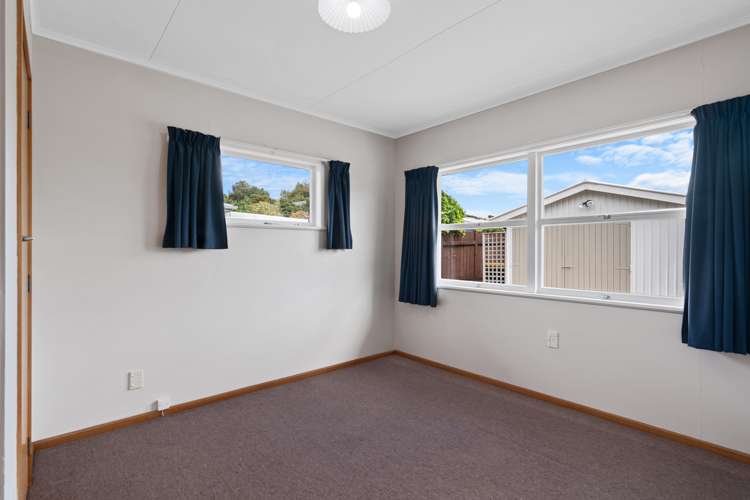 52 Eighty Eight Valley Road Wakefield_13