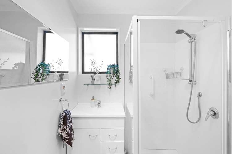 19a Karamu Street Strandon_8