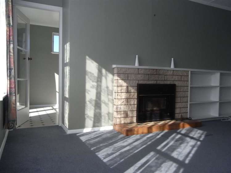 21 Costley Street Carterton_9