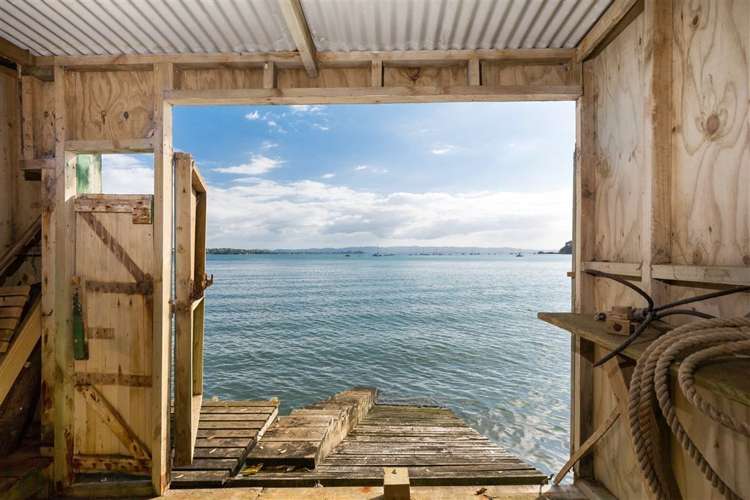 92 Queen Street Northcote Point_0