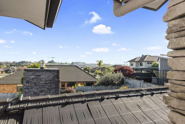 18 Compton Grove Huntington_20