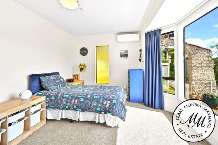 8 Deodar Place Totara Heights_10