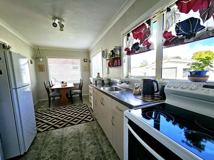 16 Beatty Street Levin_7