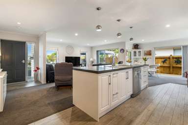 5 Laurie Street_4