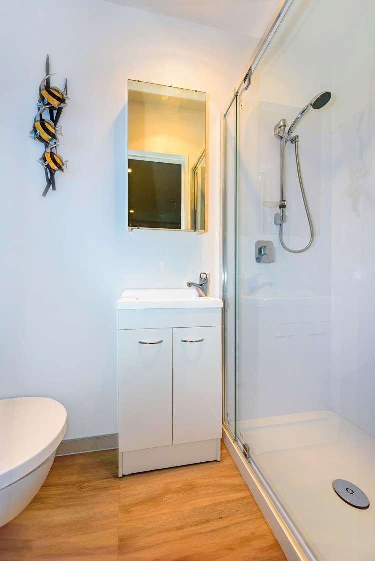2/32 Anglesea Avenue Parklands_12
