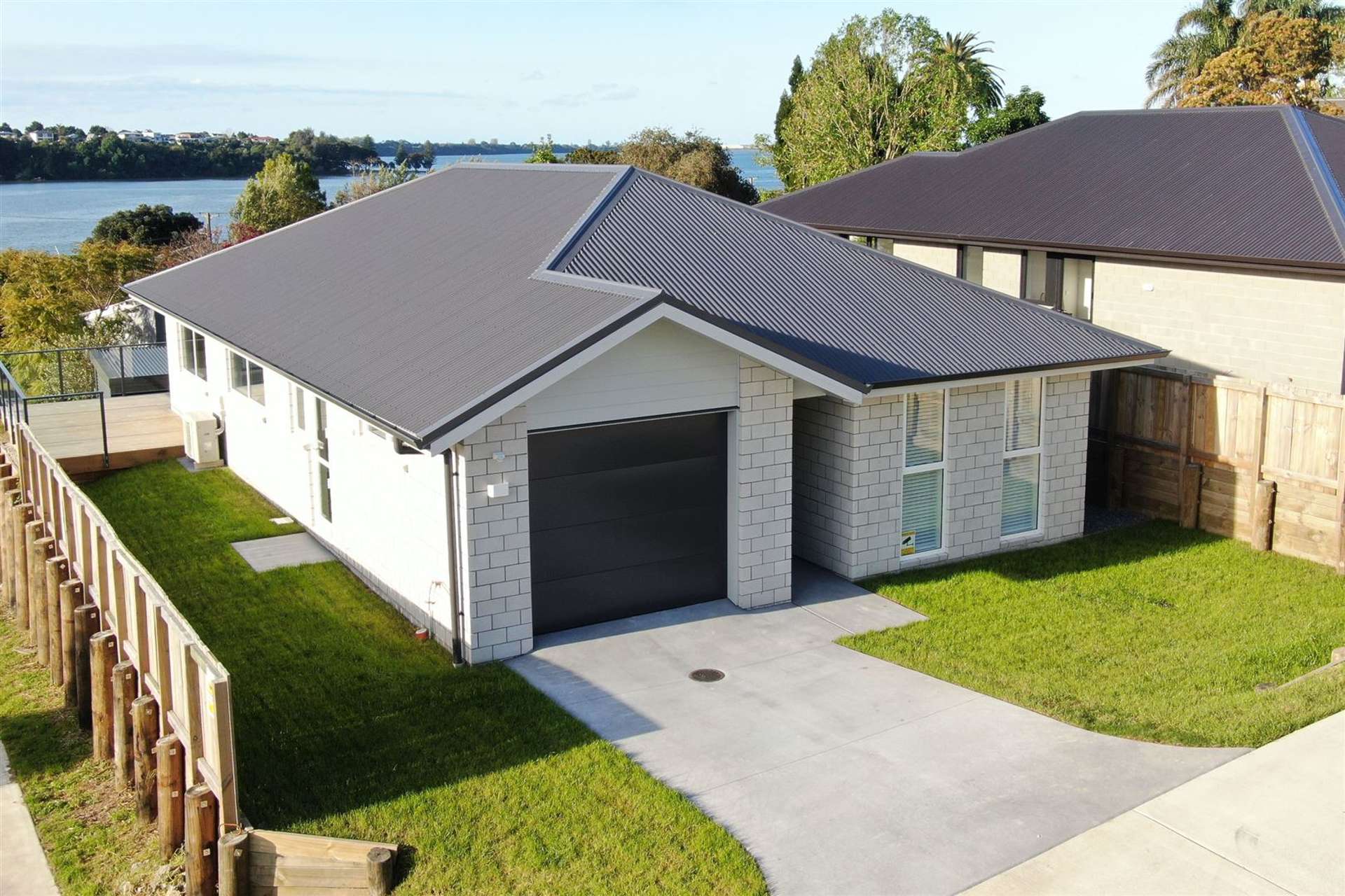 204 Welcome Bay Road (1 Te Rehutai Rise) Welcome Bay_0