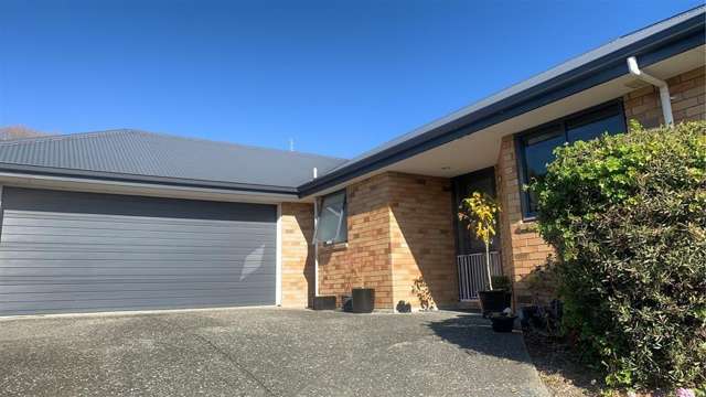 279 The Ridgeway Stoke_1