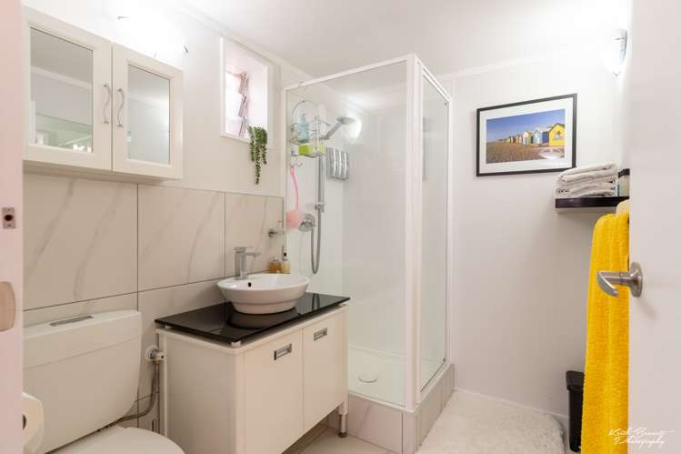 8 Tapestry Grove Silverstream_16