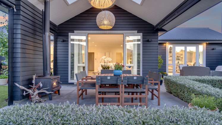 98 Infinity Drive Pegasus_22