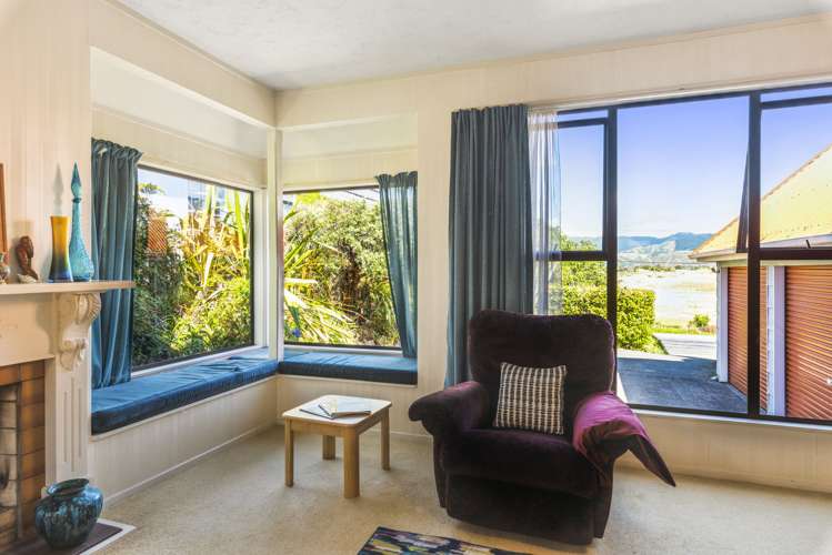 87 Golf Road Paraparaumu Beach_12