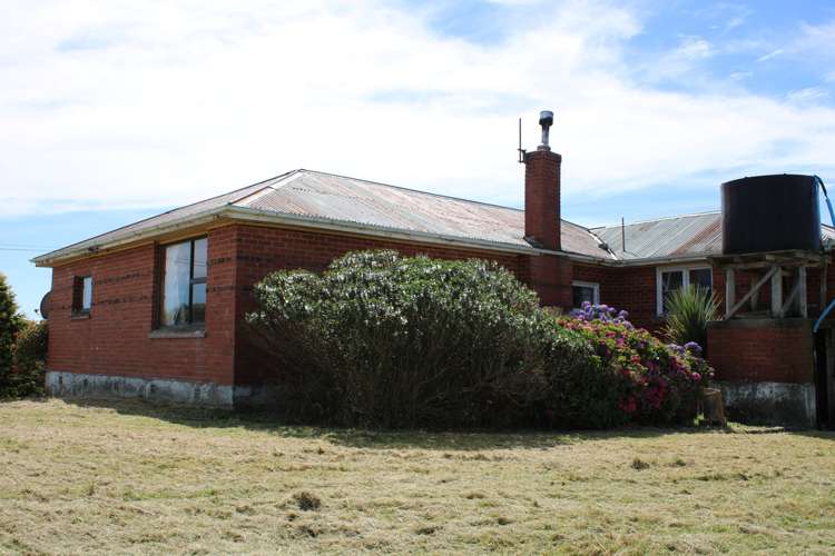 7 Anderson Road Clinton and Surrounds_1