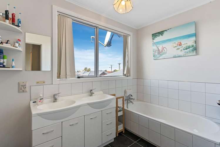 20 Seymour Street Hornby_13