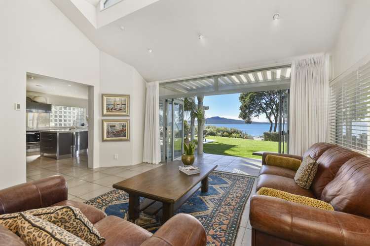 114 Vauxhall Road Narrow Neck_8