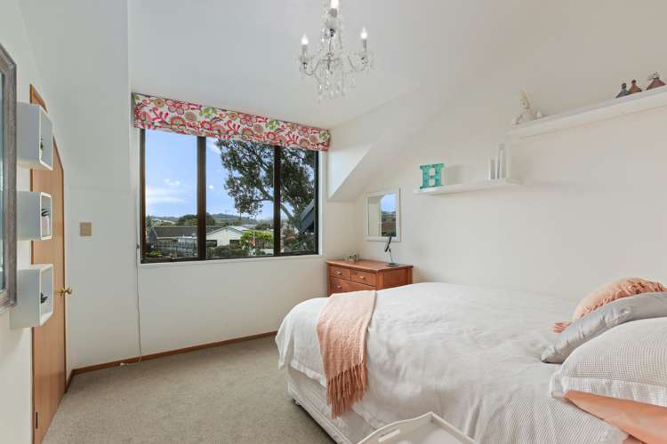 1 Maygrove Drive Orewa_15