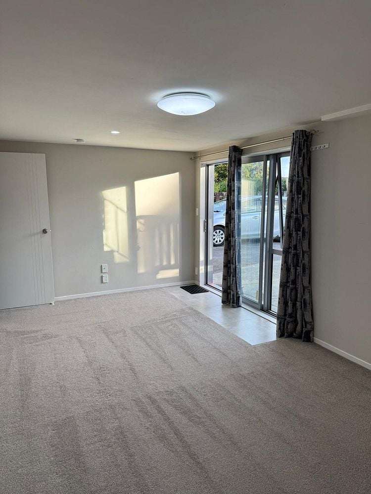 74 Butterworth Drive Glendene_2
