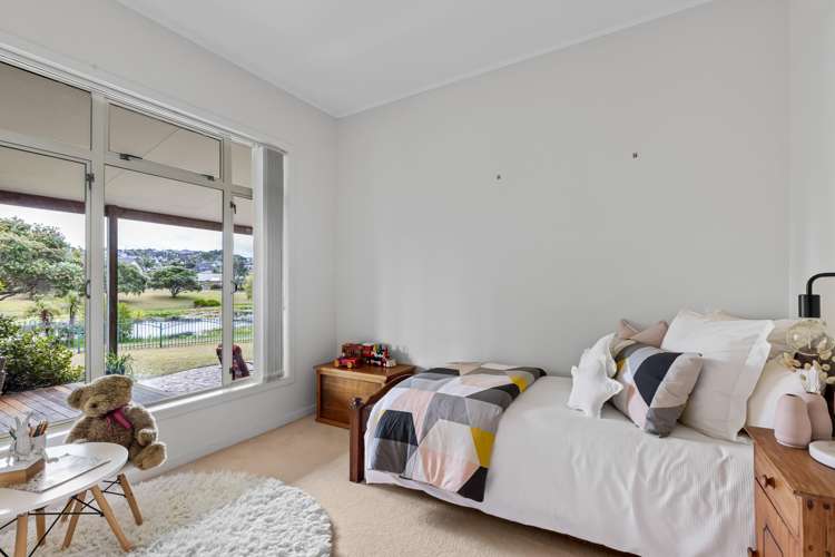 9 Lakeside Drive Orewa_13