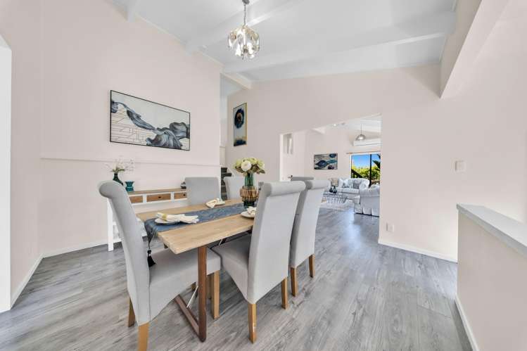 9 Cambric Place Botany Downs_10