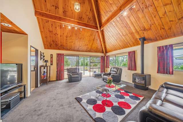 10 Plantagenet Grove Kingsley Heights_3