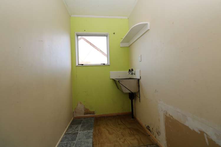 20 Moore Crescent Carterton_12