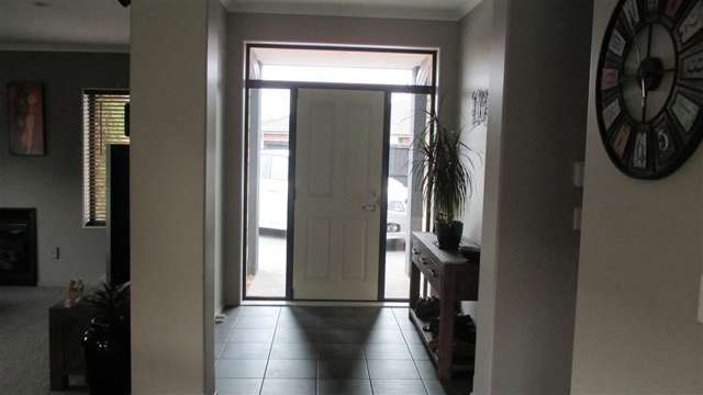 9 Ford Mews Springston_4