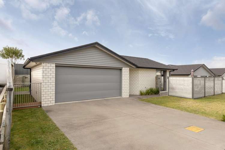 33/4 Greystone Place Omokoroa_1