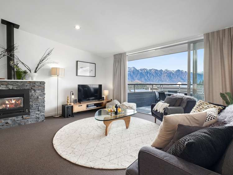 38h Lomond Crescent Queenstown_19
