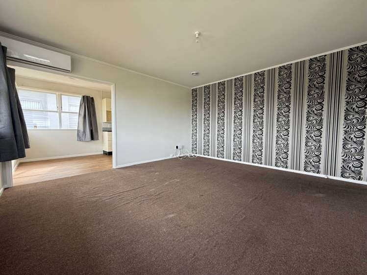 19 Heybridge Street Manurewa_36