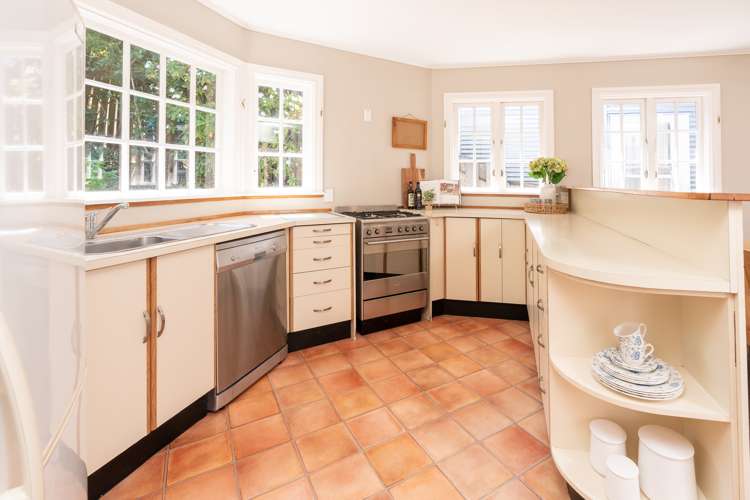 10 Howard Street Mount Cook_2