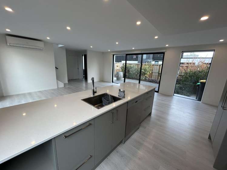 2/143 Cranford Street 1544_3