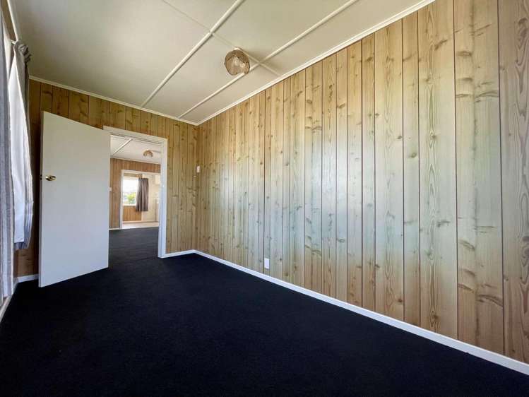 38 Watene Crescent 10858_10