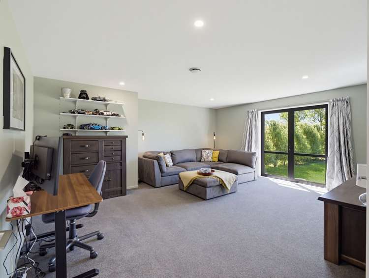 39 Haymakers Crescent Rolleston_11