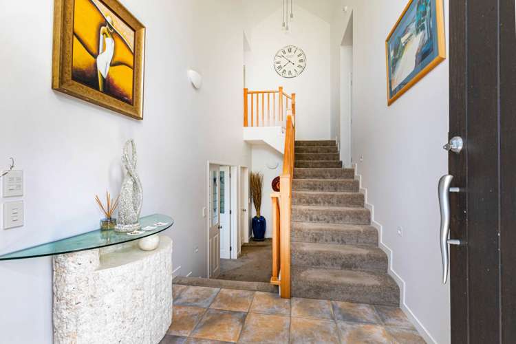 17 Asbury Crescent Campbells Bay_10