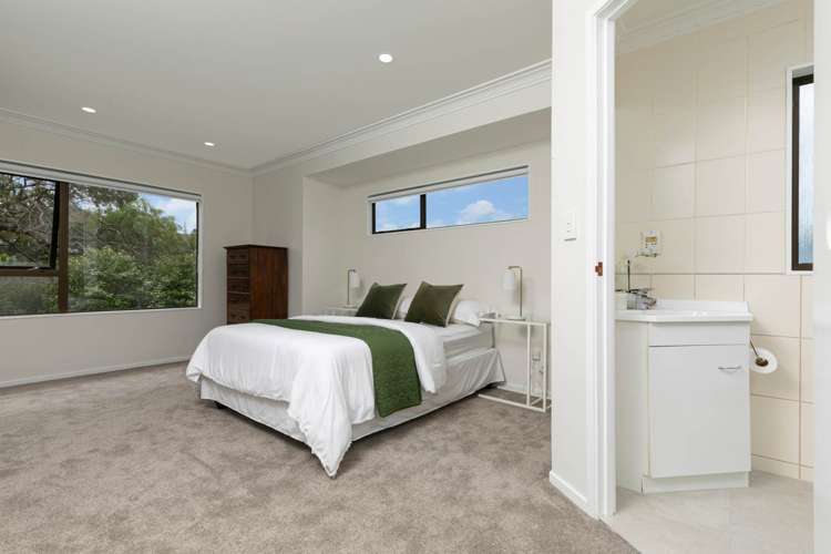 26 Fitzwilliam Drive Torbay_13