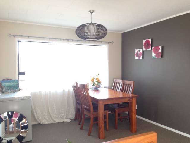 10 Kupari Place Totara Vale_4