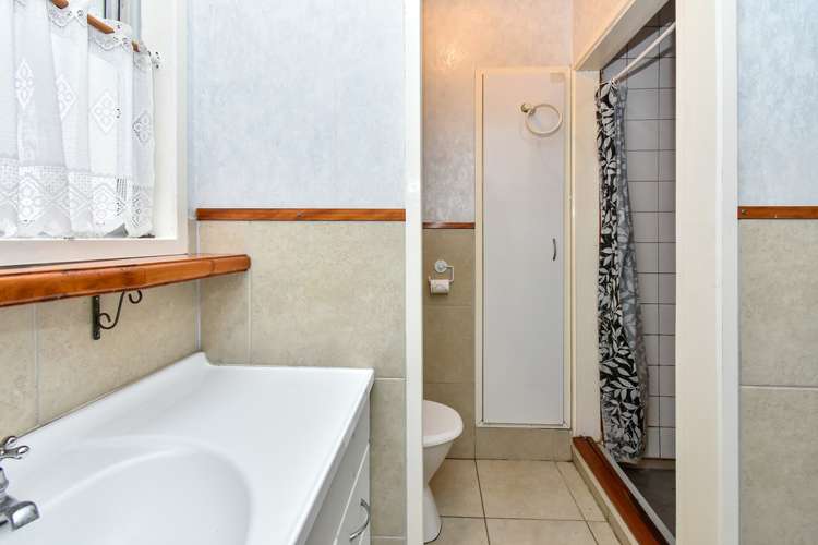 81 Beeston Crescent Manurewa_12