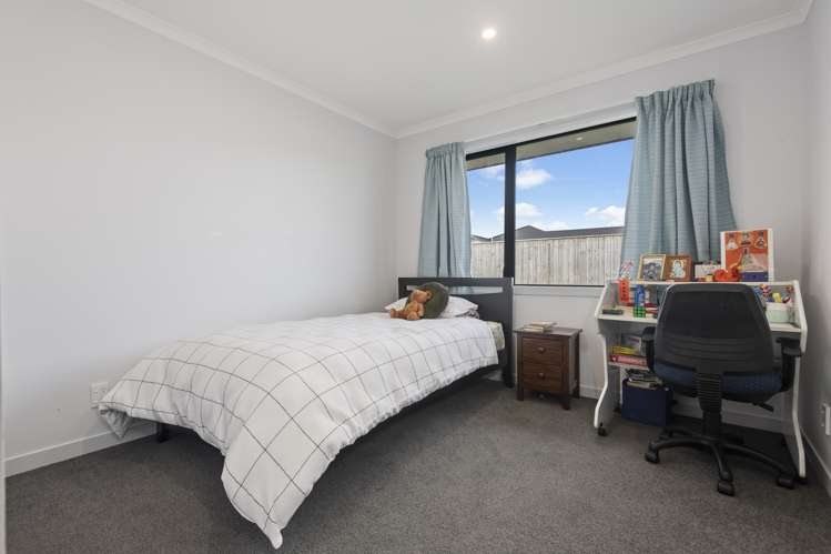 38 Varsity Heights Fitzherbert_13