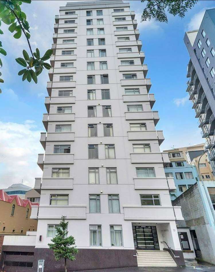 3G/32 Eden Crescent City Centre_6