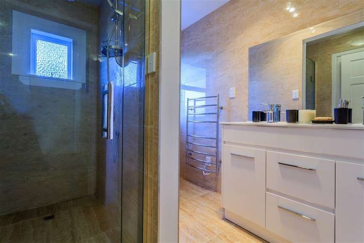 125 Mount Smart Road Onehunga_16